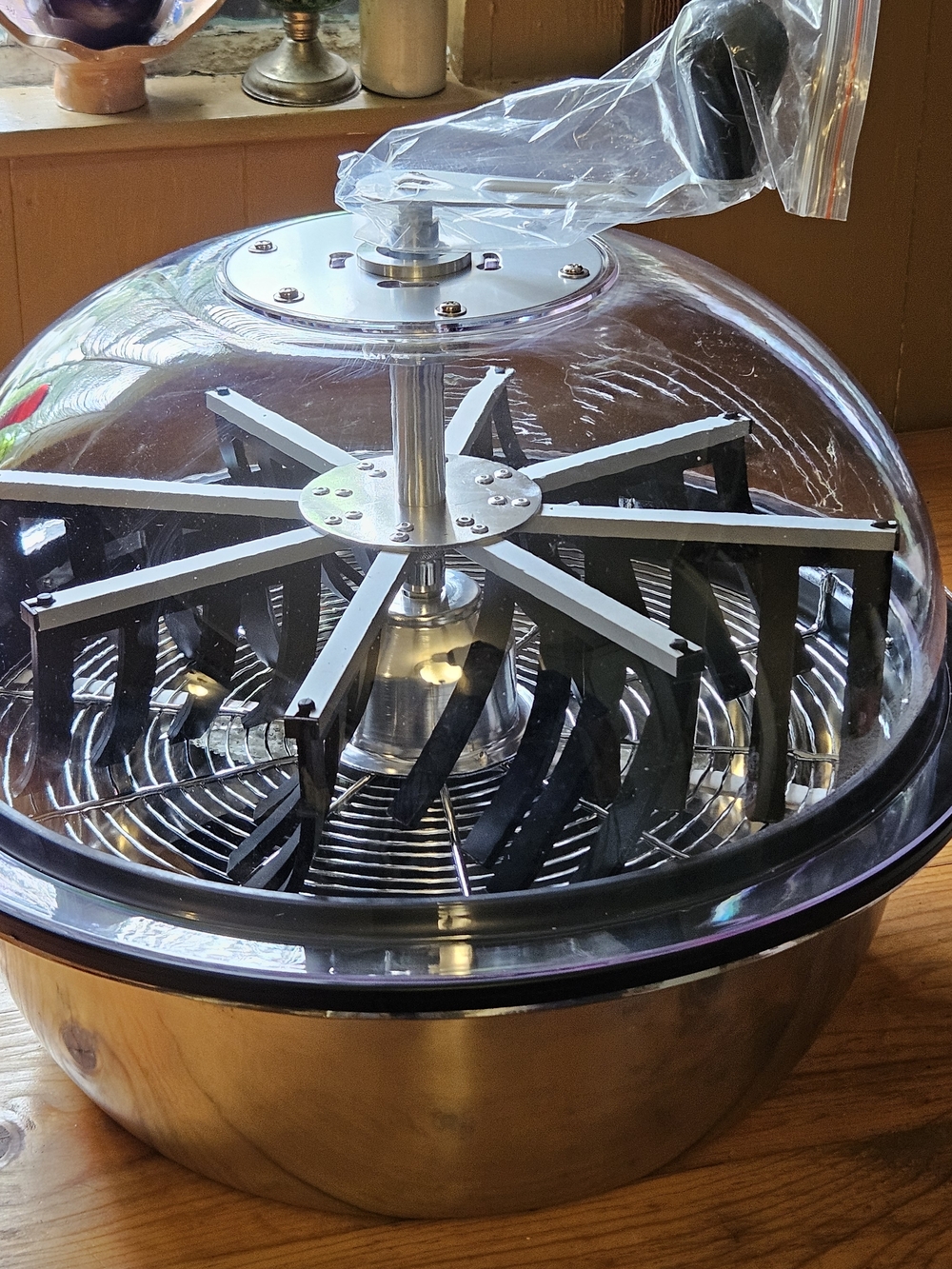 Bud Leaf Bowl Trimmer With Dome